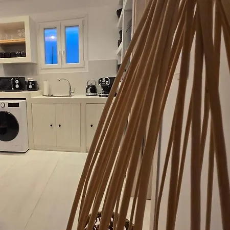 Villa Magia's Naousa (Paros)